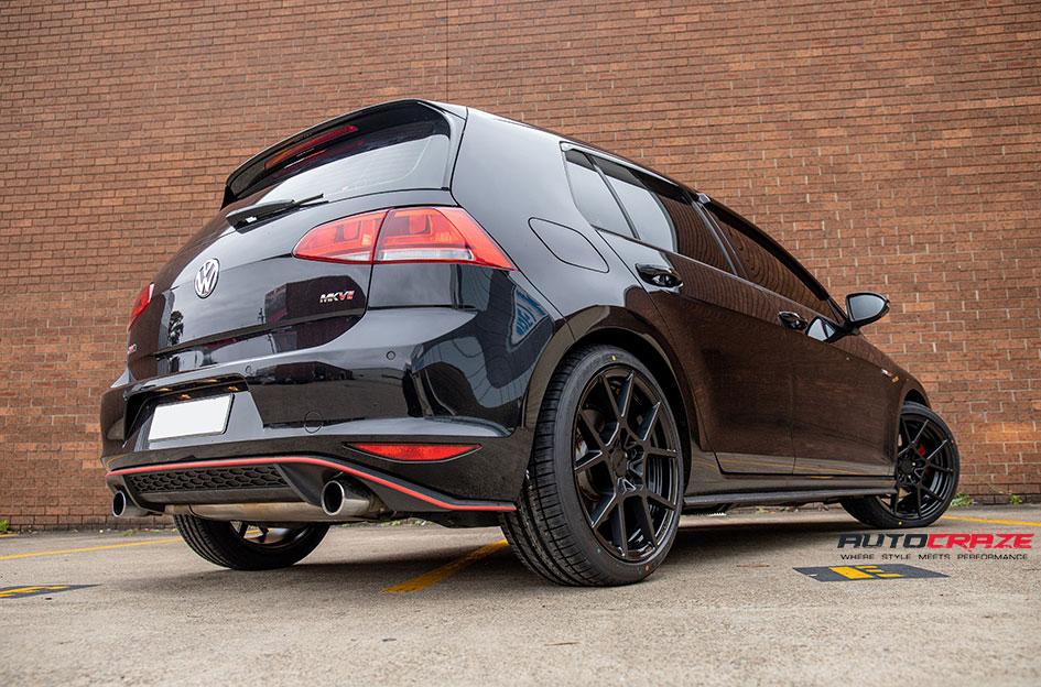 VOLKSWAGEN GOLF KPS MATTE BLACK